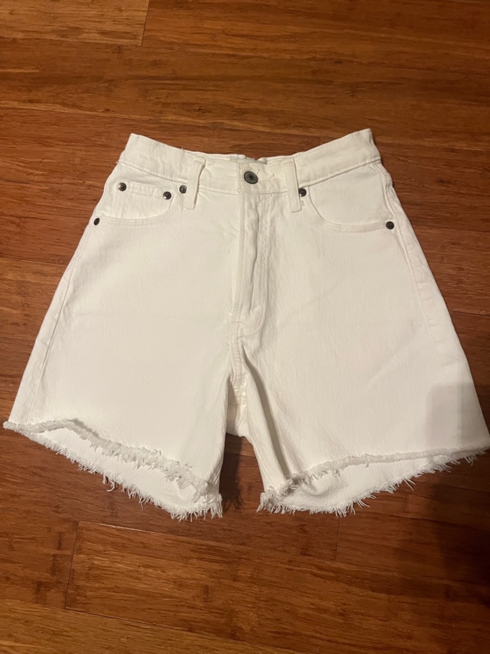 Abercrombie and Fitch Dad short White Frayed Hem Women's Denim shorts